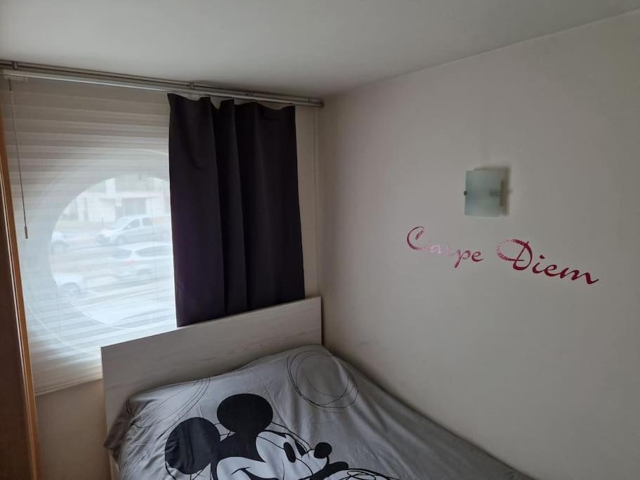 Cozy Studio With Pool Close To The Sea Ostend Exterior photo