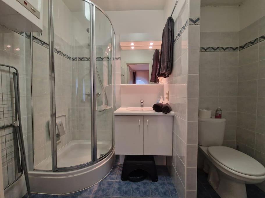 Cozy Studio With Pool Close To The Sea Ostend Exterior photo